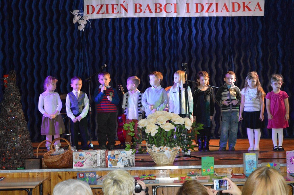 dzien babci i dziadka 2015 (5)